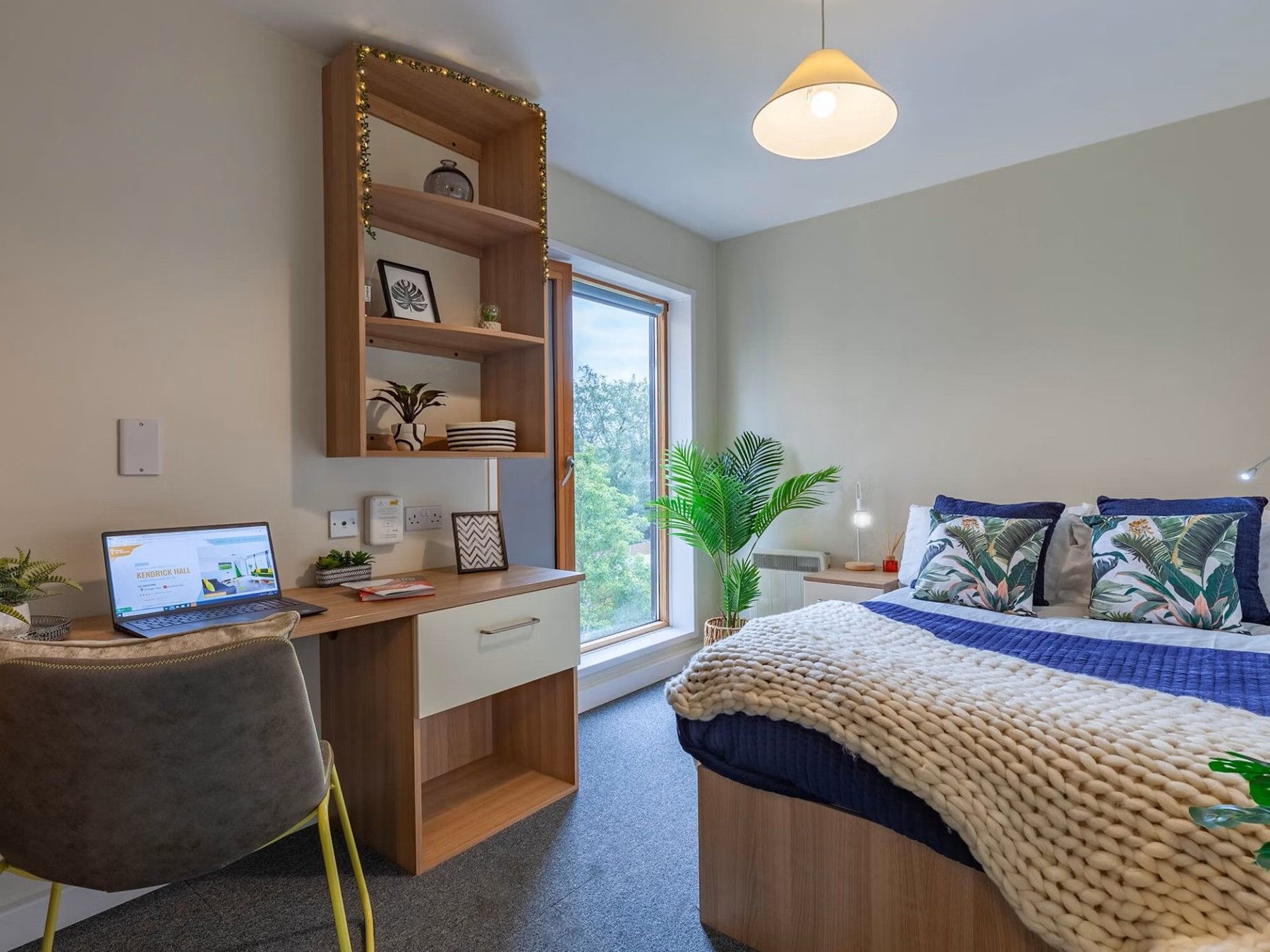 Premium Plus Ensuite